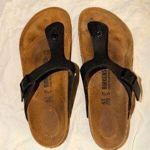 Birkenstock Black and Brown Gizeh Sandals